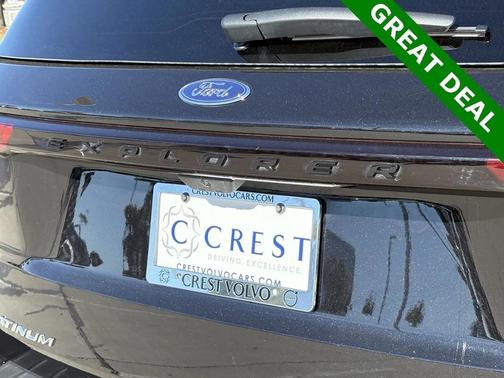 2025 Ford Explorer Platinum Ultimate Package