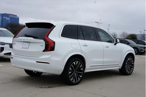 2025 Volvo XC90 Plug-In Hybrid T8 (2025.5) Plus 7-Seater