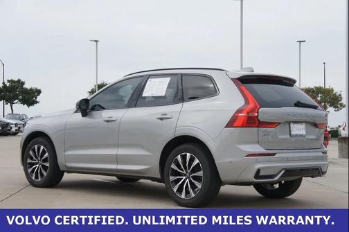 2025 Volvo XC60 B5 Plus