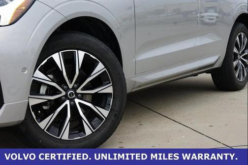 2025 Volvo XC60 B5 Plus