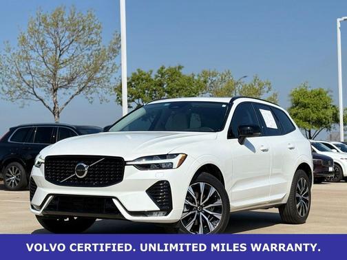 Crystal White Metallic 2024 Volvo XC60 B5 AWD