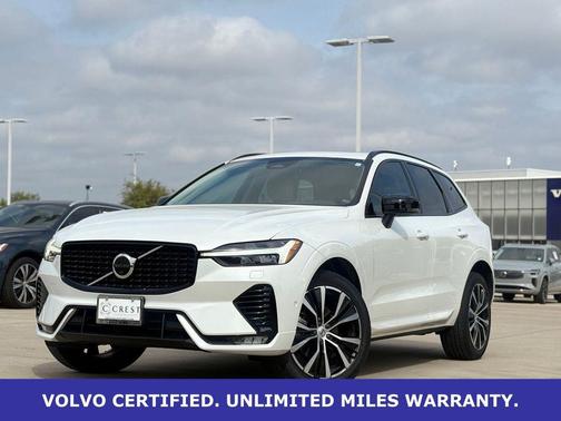 2023 Volvo XC60 B5 Plus Dark Theme