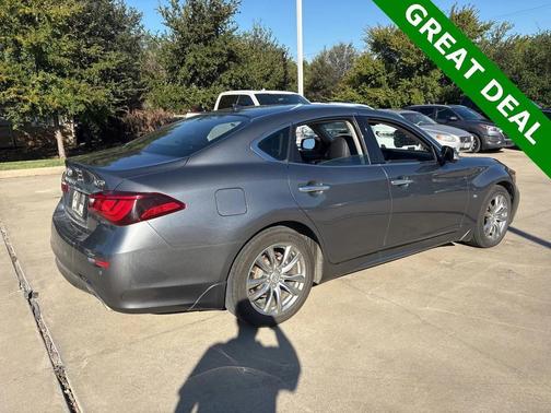 2019 INFINITI Q70 3.7 LUXE