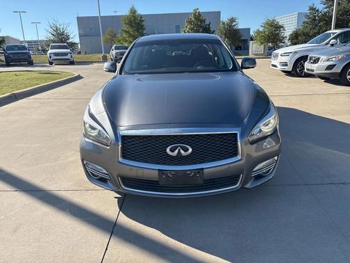 2019 INFINITI Q70 3.7 LUXE