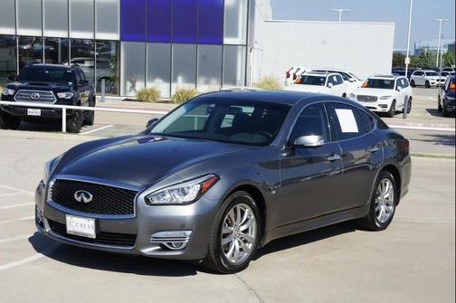 2019 INFINITI Q70 3.7 LUXE