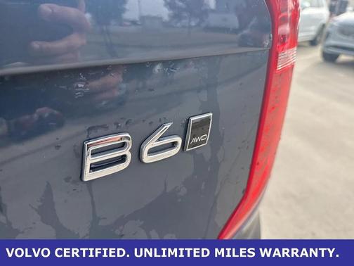 2024 Volvo XC90 B6 Plus Bright Theme