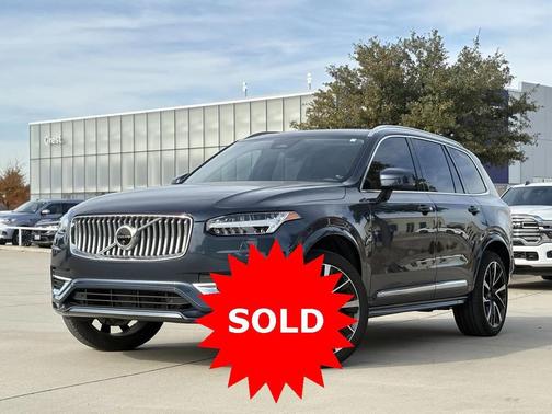 2024 Volvo XC90 B6 Plus Bright Theme