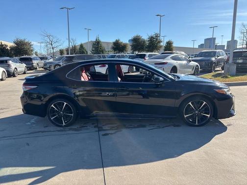 2018 Toyota Camry XSE