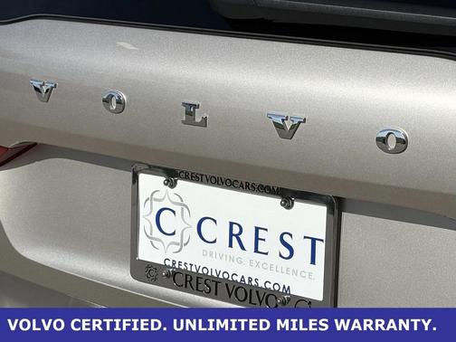 2023 Volvo XC60 B5 Plus Bright Theme