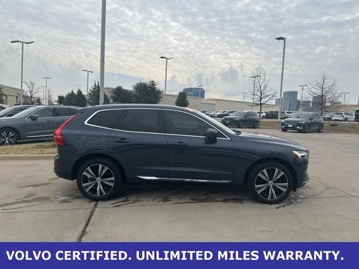 2023 Volvo XC60 B5 Plus Bright Theme