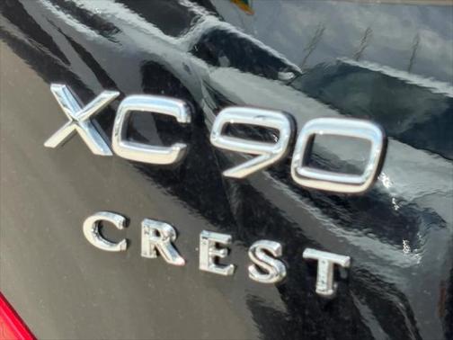 2025 Volvo XC90 Plug-In Hybrid T8 Plus 6-Seater