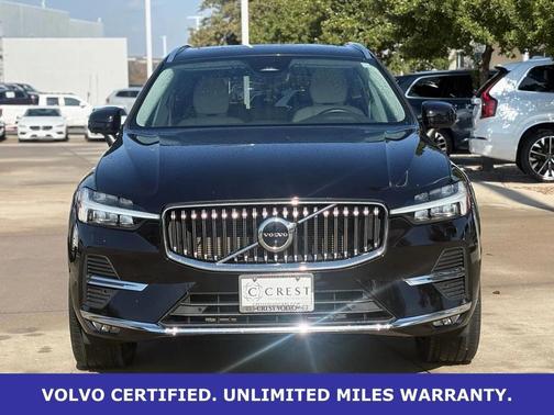 2023 Volvo XC60 B5 Plus Bright Theme