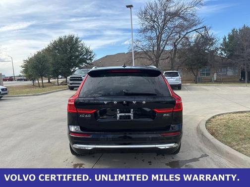 2023 Volvo XC60 B5 Plus Bright Theme