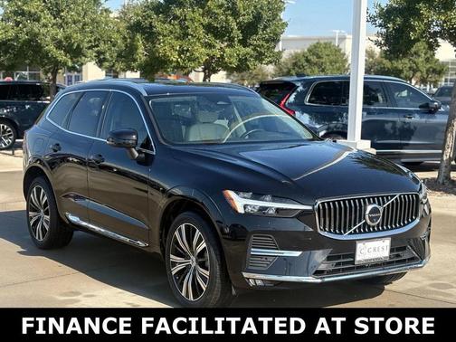 2023 Volvo XC60 B5 Plus Bright Theme
