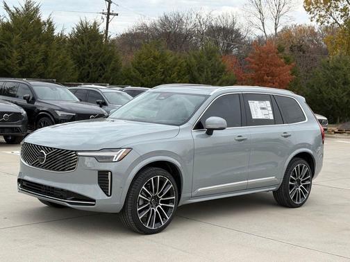 Vapour Grey 2026 Volvo XC90 B6 Ultra 7-Seater