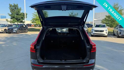 Platinum Grey Metallic 2025 Volvo XC60 B5 Plus