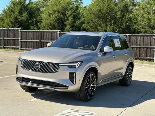 2026 Volvo XC90 B6 Ultra 7-Seater