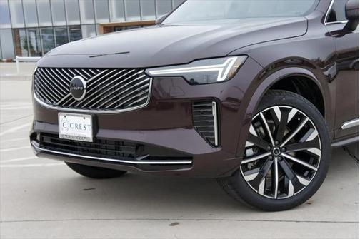 2025 Volvo XC90 B6 (2025.5) Core