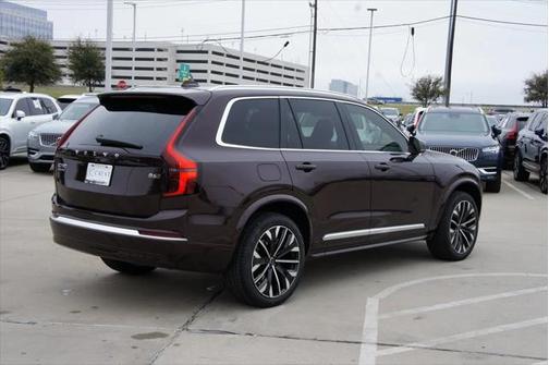 2025 Volvo XC90 B6 (2025.5) Core