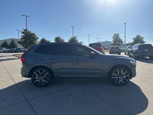 2023 Volvo XC60 Recharge Plug-In Hybrid T8 Polestar