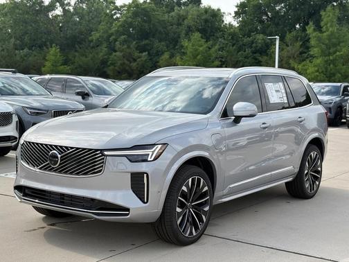 2025 Volvo XC90 Plug-In Hybrid T8 (2025.5) Plus 7-Seater