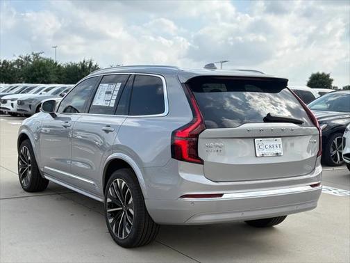 2025 Volvo XC90 Plug-In Hybrid T8 (2025.5) Plus 7-Seater