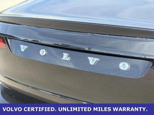 2023 Volvo S90 B6 Plus