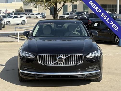 2023 Volvo S90 B6 Plus