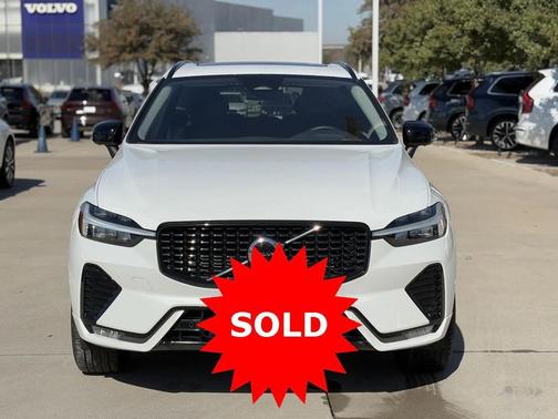 2025 Volvo XC60 B5 Plus