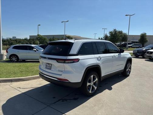 2023 Jeep Grand Cherokee Limited X