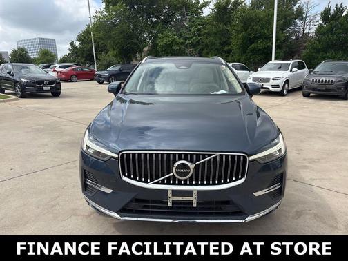 Denim Blue Metallic 2023 Volvo XC60 B5 Plus Bright Theme