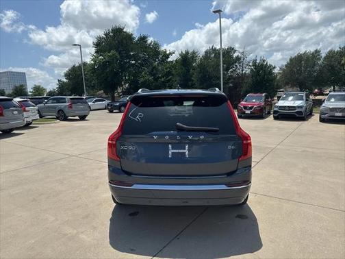 2023 Volvo XC90 B6 Plus 7-Seater