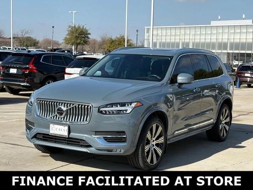 2022 Volvo XC90 T6 Inscription