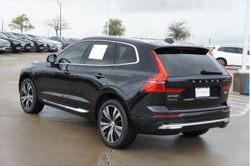 2022 Volvo XC60 B6 Inscription