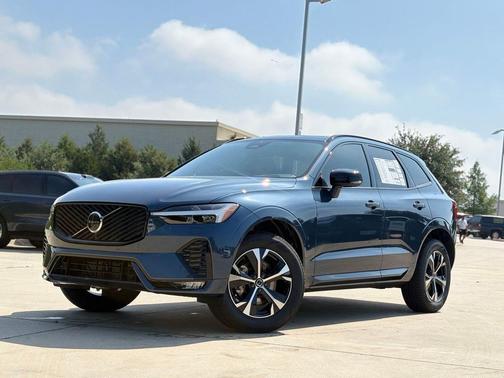 Denim Blue 2026 Volvo XC60 B5 Core