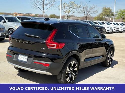 2024 Volvo XC40 Ultimate