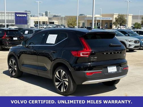 2024 Volvo XC40 Ultimate