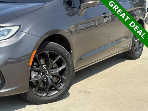 2022 Chrysler Pacifica Limited