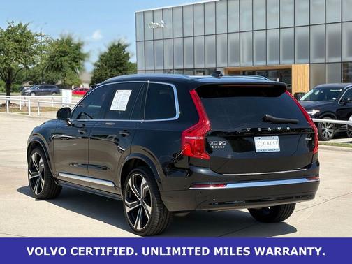 Onyx Black Metallic 2024 Volvo XC90 Ultimate