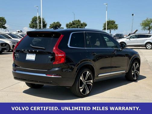 Onyx Black Metallic 2024 Volvo XC90 Ultimate