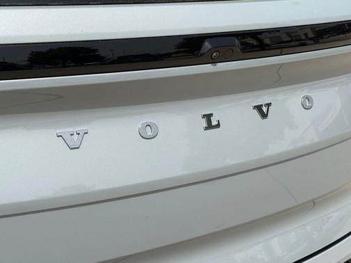 Vapour Grey 2026 Volvo EX90 Single Motor Plus 7-Seater