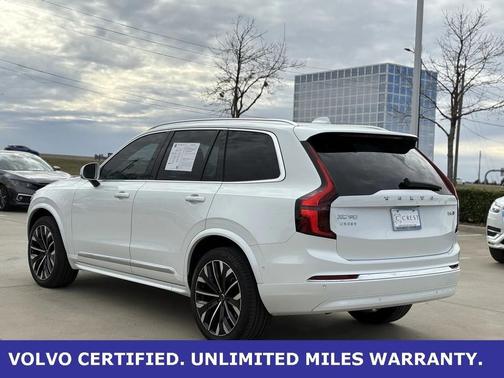 2025 Volvo XC90 B6 Plus 7-Seater