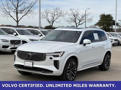 2025 Volvo XC90 B6 Plus 7-Seater