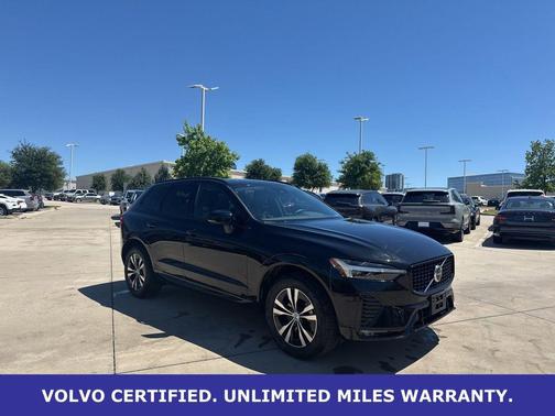 Onyx Black Metallic 2025 Volvo XC60 B5 AWD