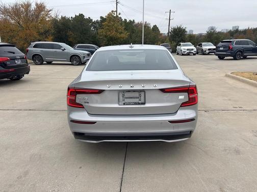 2024 Volvo S60 Recharge Plug-In Hybrid T8 Plus Dark Theme