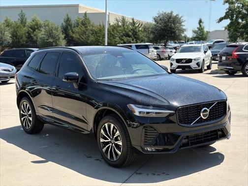 2025 Volvo XC60 B5 Core