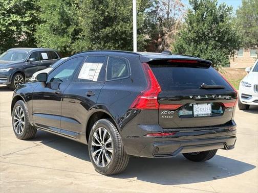 2025 Volvo XC60 B5 Core