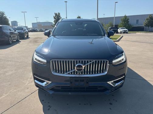 2023 Volvo XC90 B6 Plus 7-Seater