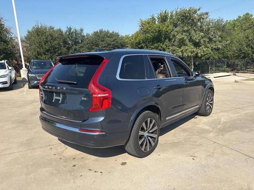 2023 Volvo XC90 B6 Plus 7-Seater