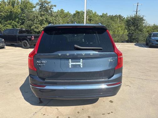 2023 Volvo XC90 B6 Plus 7-Seater